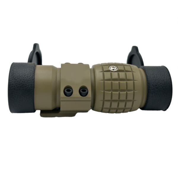 Here's an alt tag for the image: Green tactical monocular sight.